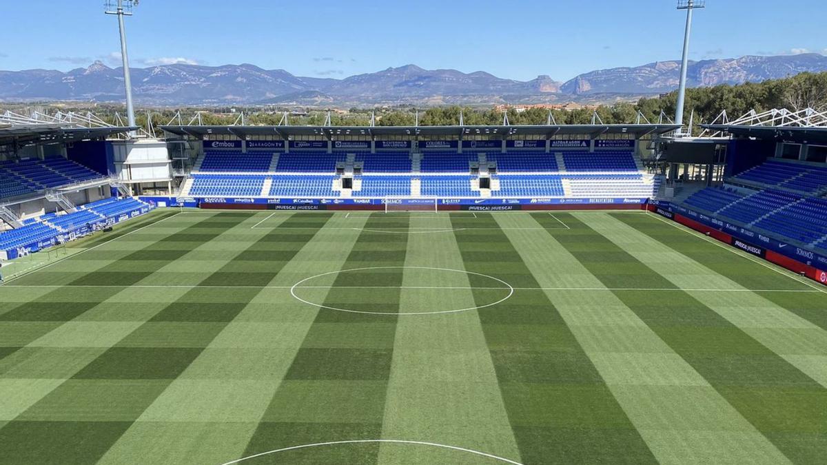 El Alcoraz se vestirá de gala para acoger a una selección que ya jugó en Huesca en 2003. | SOCIEDAD DEPORTIVA HUESCA