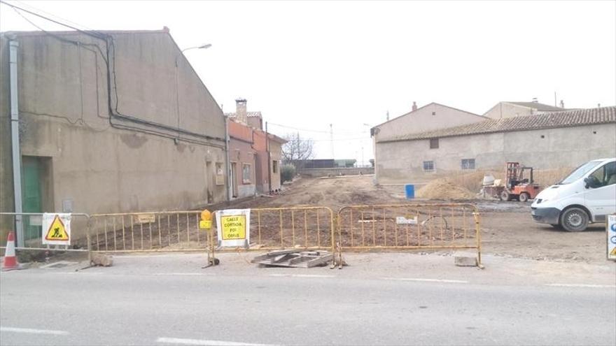 El consistorio acomete la urbanización de la calle de la Estación