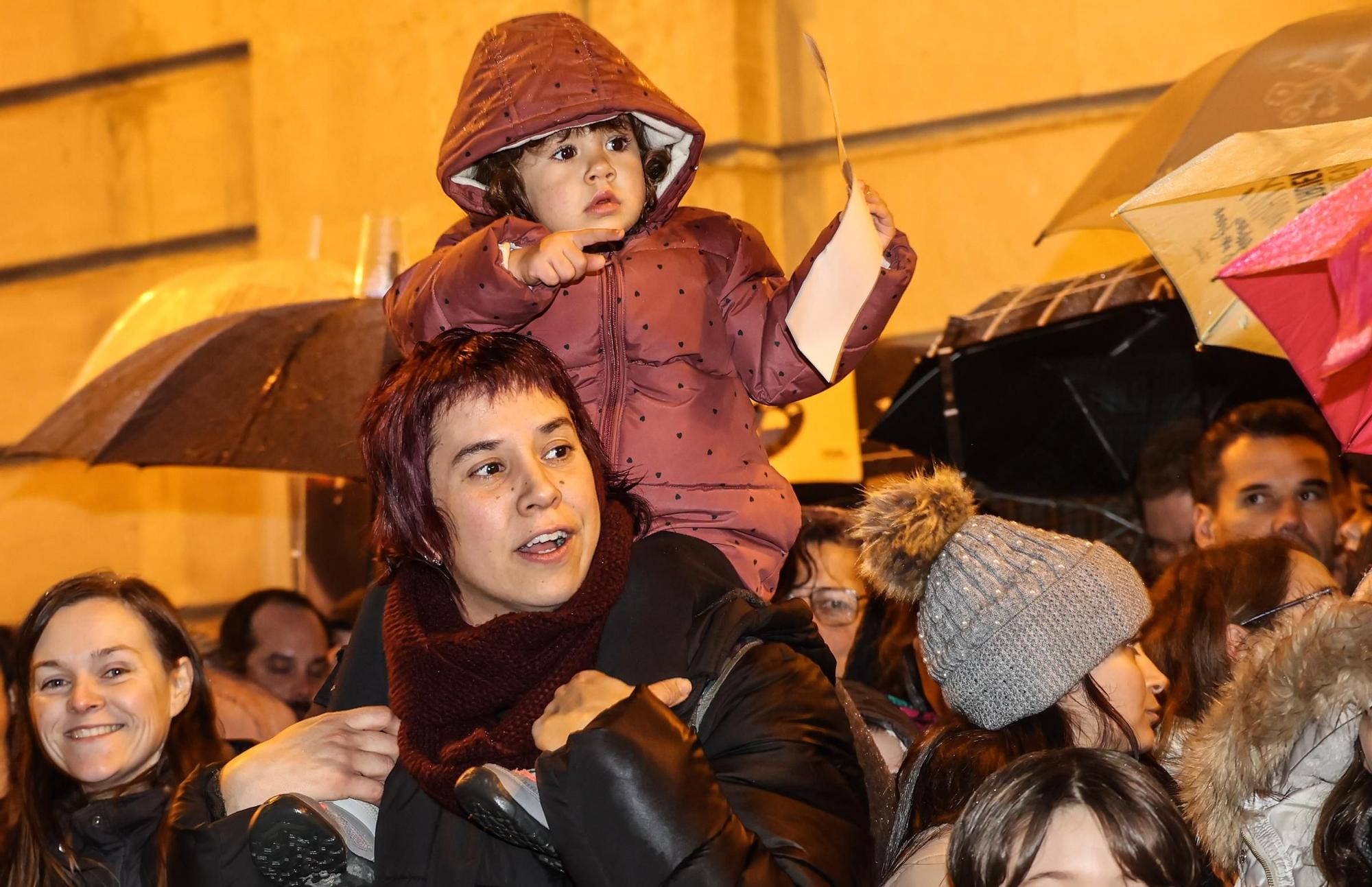 Las imágenes del Día de la Burrita y el Bando Real de Alcoy