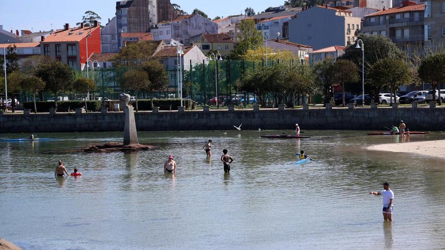 La playa grovense de Confín, ayer.