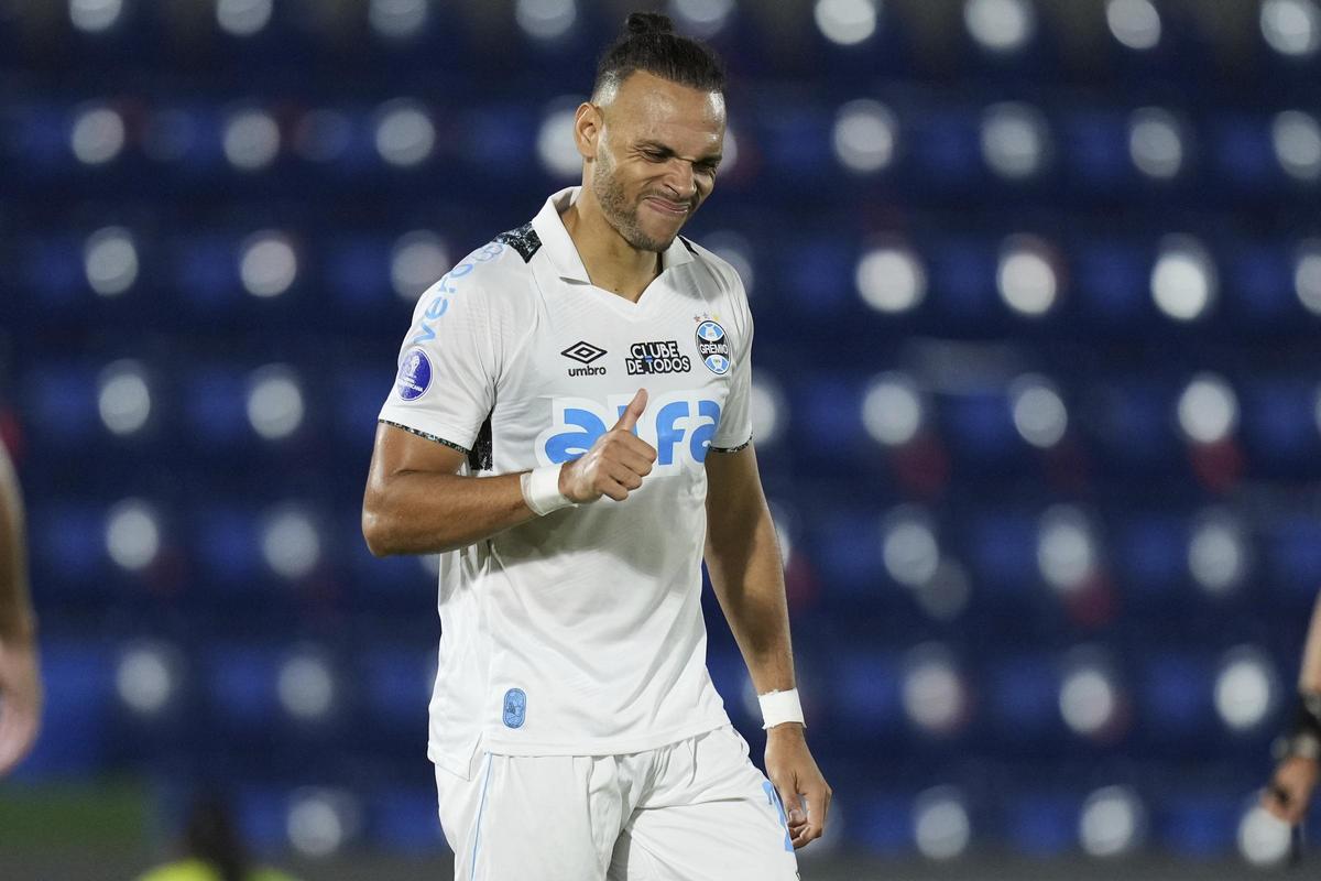 Braithwaite, durante el duelo frente al Luqueño de Paraguay