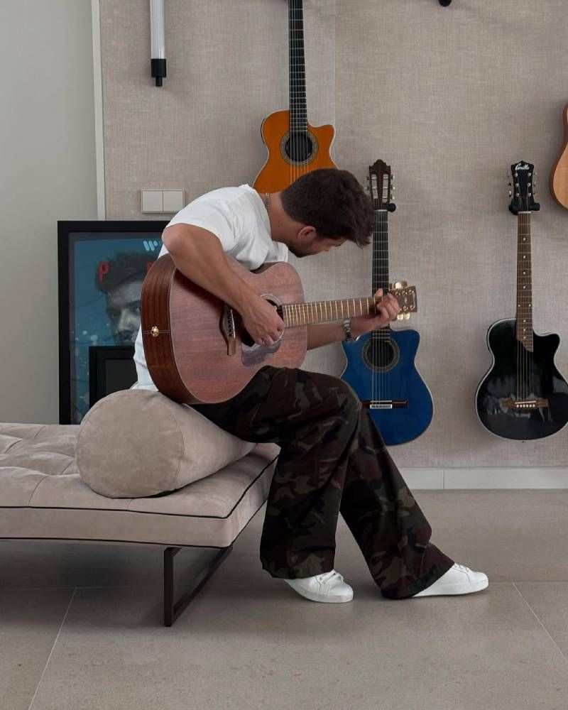 Así es el estudio musical en casa de Pablo Alborán.