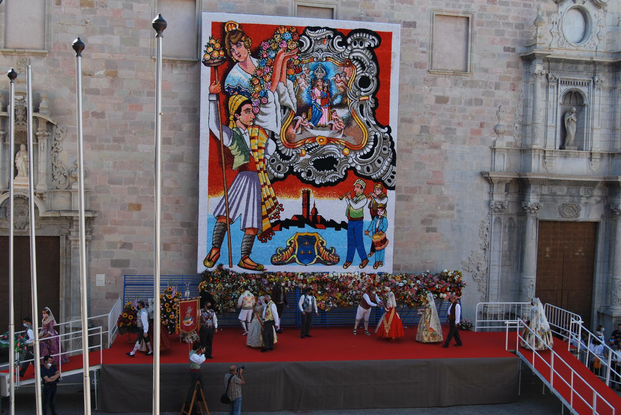 Ofrenda a la patrona de Burriana