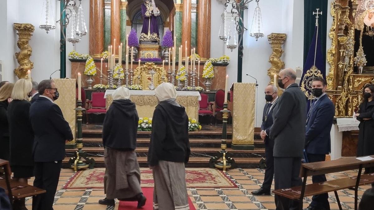 El Nazareno preside el altar de la iglesia del Espíritu Santo, en la apertura del Año Jubilar.