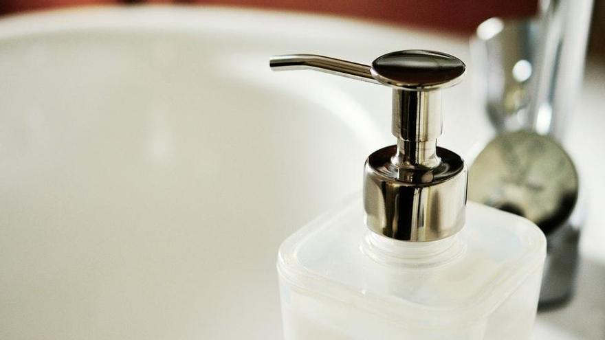 Cómo limpiar el baño en menos de 20 minutos con productos naturales