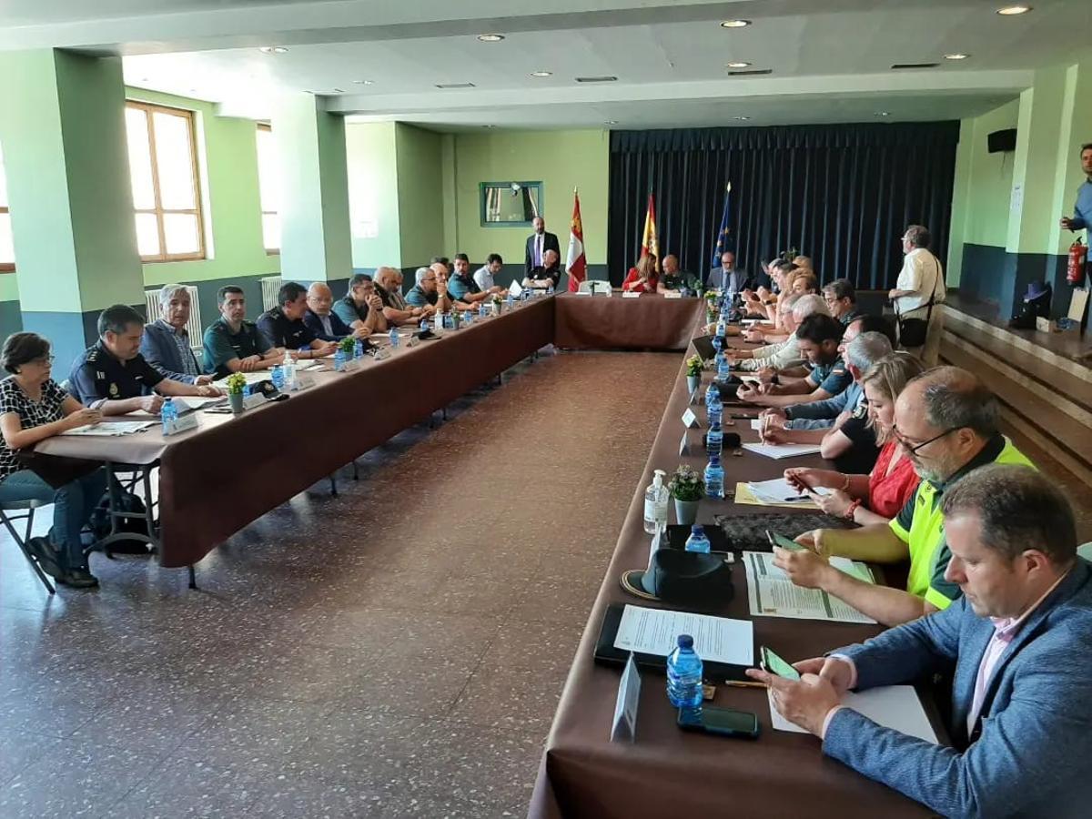 Reunión subdelegaos del Gobierno con la delegada Virginia Brcones