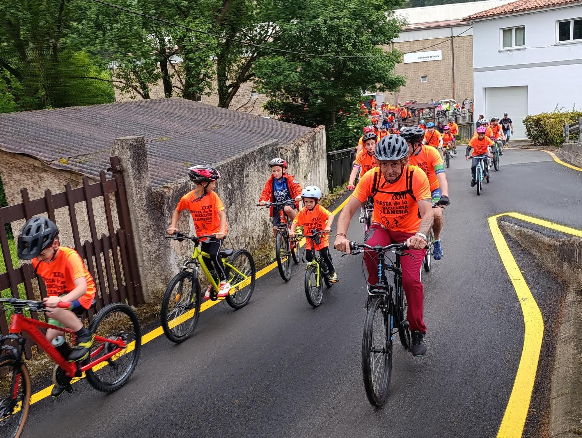 La Fiesta de la Bicicleta triunfa en Llanera