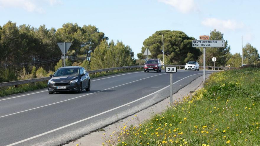 El tramo del accidente en el que fallecieron dos jóvenes es un punto negro de Ibiza