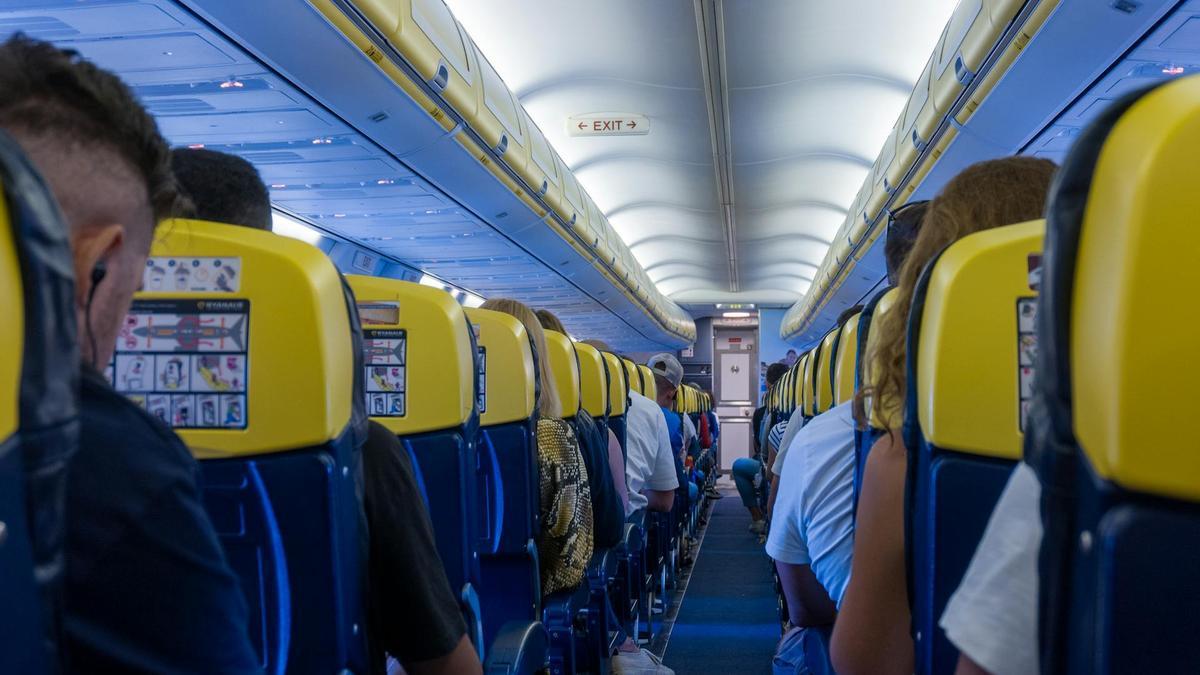 Nuevas normas para viajar en avión: estas son las medidas que pueden amargarte el viaje