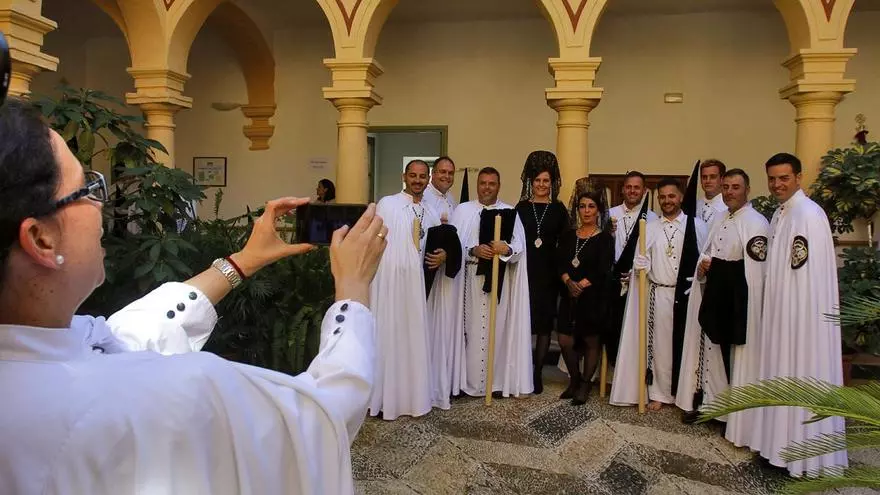 Con la hospitalidad de los señores de la Judería
