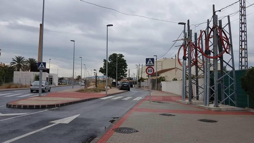 Exigen retirar las torres eléctricas de La Arboleja