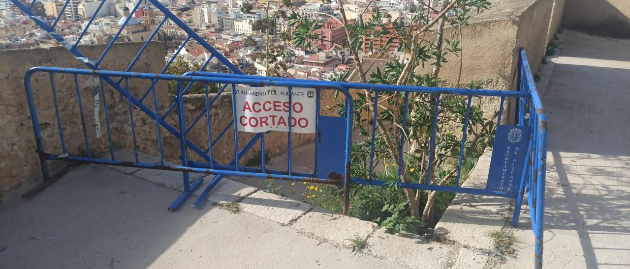 Peligro en la muralla de Alicante