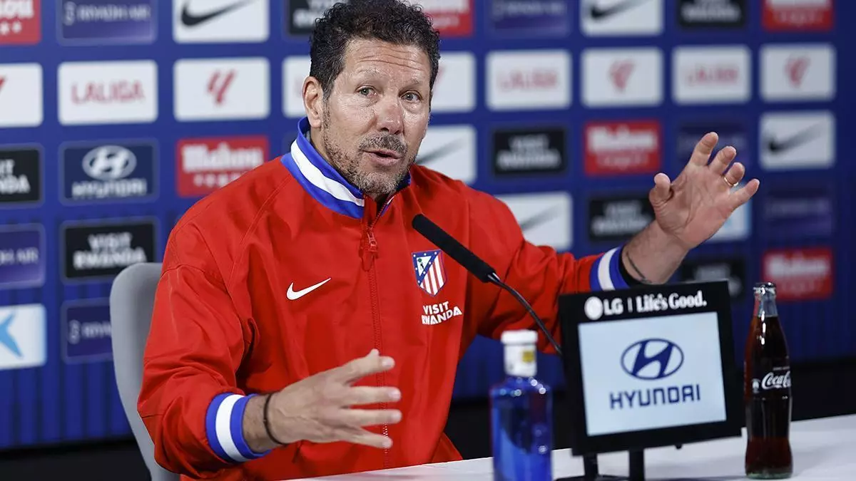 Simeone: "Mirando el Clásico decía: 'dejamos dos veces eliminado al Barcelona, ¡Dios mío!'"