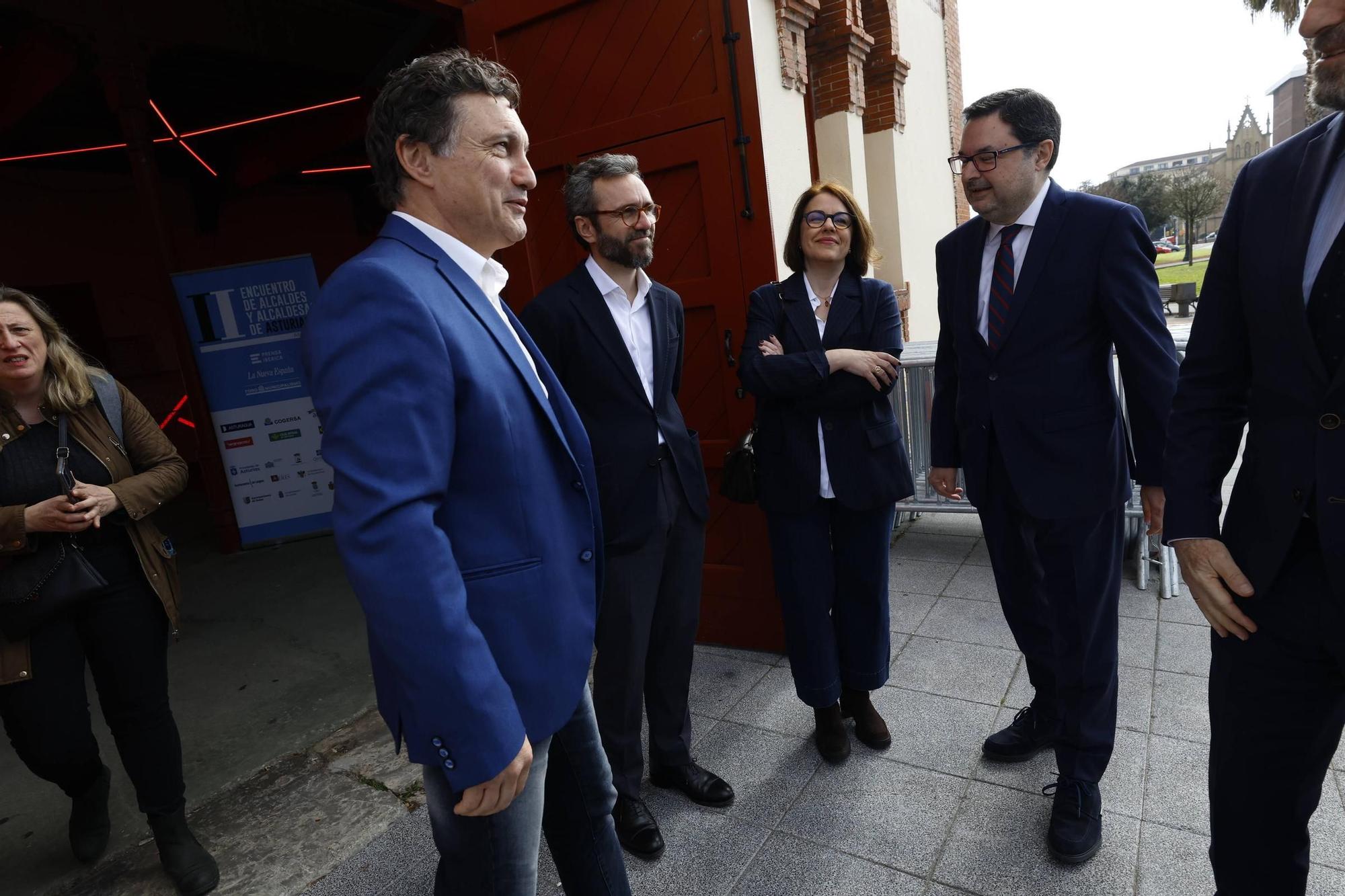 EN IMÁGENES: Así fue el encuentro en Gijón de alcaldes y alcaldesas asturianas dentro del Foro del Municipalismo