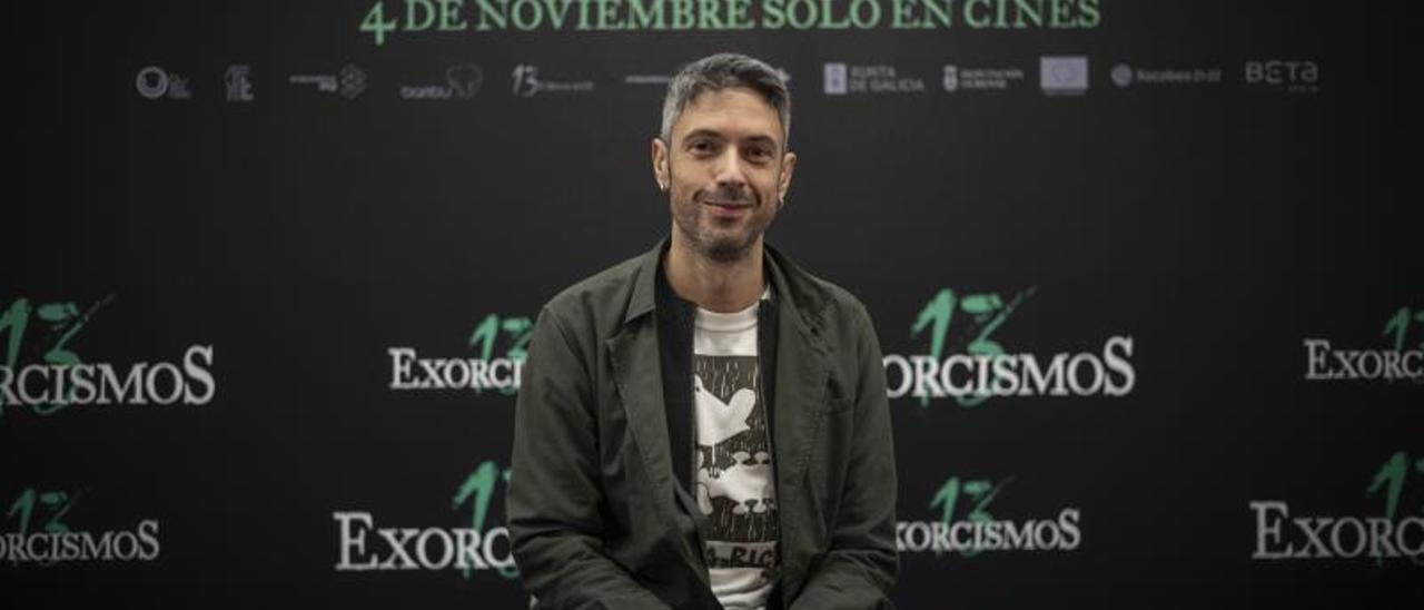 Jacobo Martínez, director de “13 exorcismos”, estrenada ayer en Ourense.   | // BRAIS LORENZO