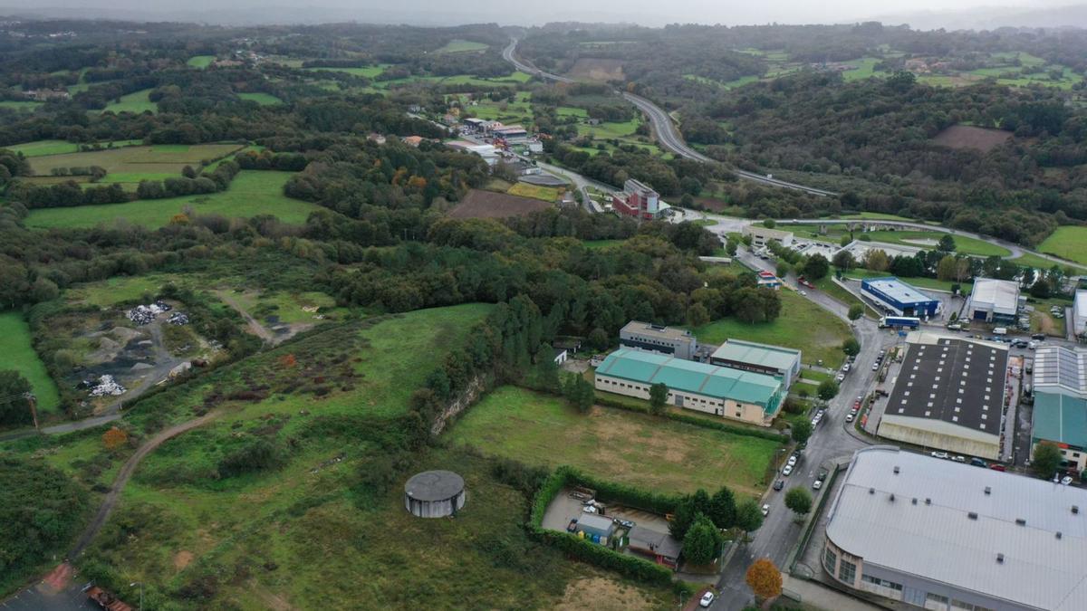 Imagen aérea de la zona hacia la que se extenderá el principal área industrial de la comarca.