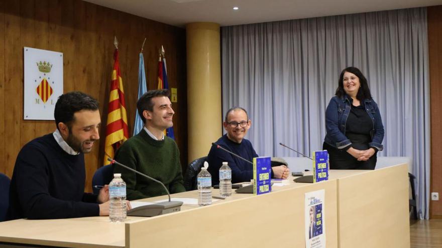 Pablo Simón llena el Centro Cívico del Port | AYUNTAMIENTO DE SAGUNT