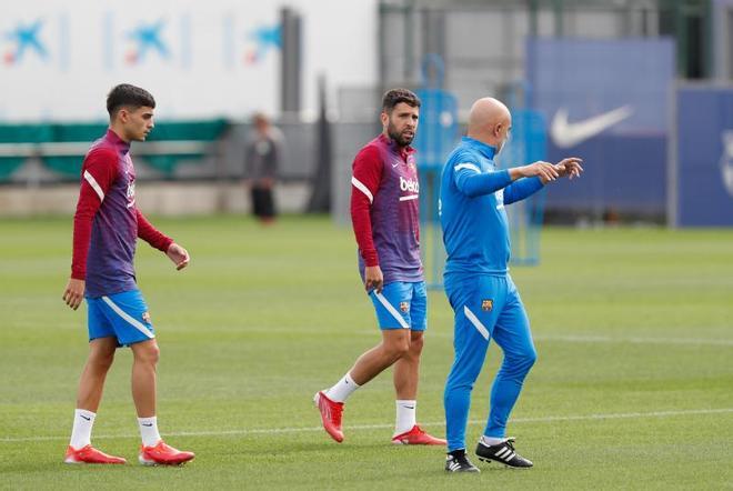 ¡El entrenamiento previo del Barça al comunicado de Koeman!