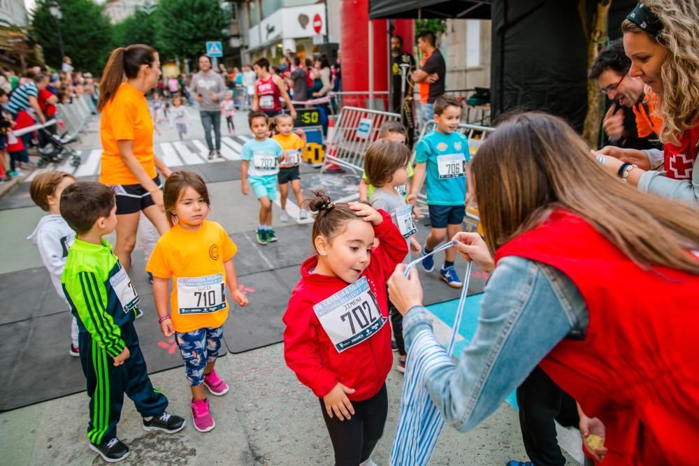 La carrera solidaria nocturna de la fiesta de As Dores 2019.