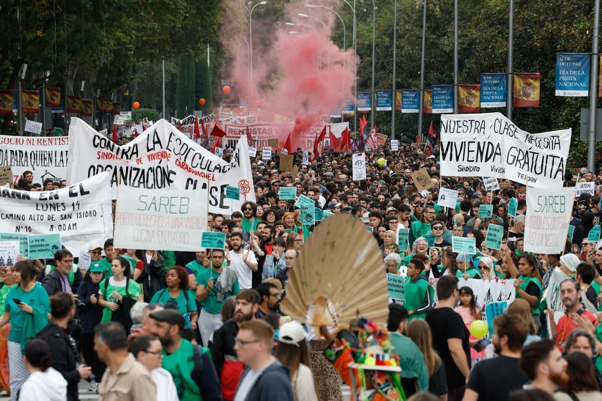 Imagen de archivo de una manifestación en Madrid por el derecho a una vivienda digna.