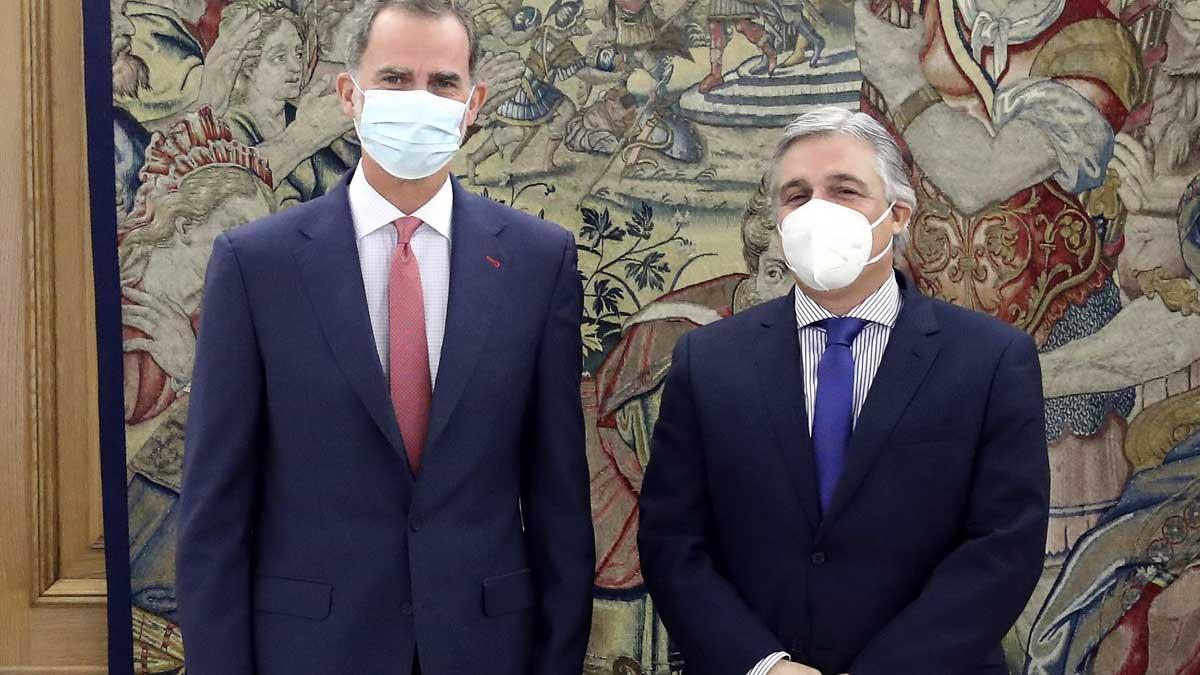 Felipe VI retoma su agenda tras la marcha de Juan Carlos I