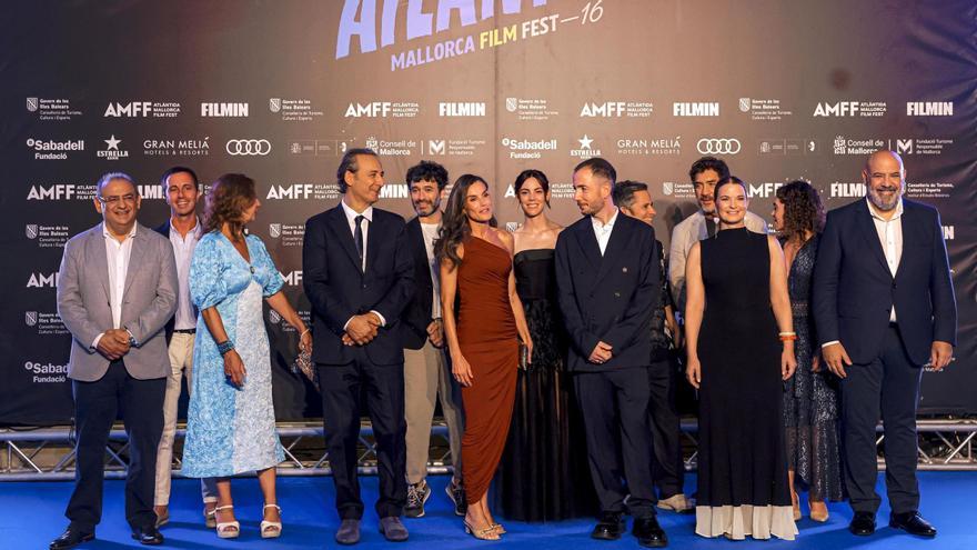 Marga Prohens eclipsa a Javier Bardem en la clausura del Atlàntida
