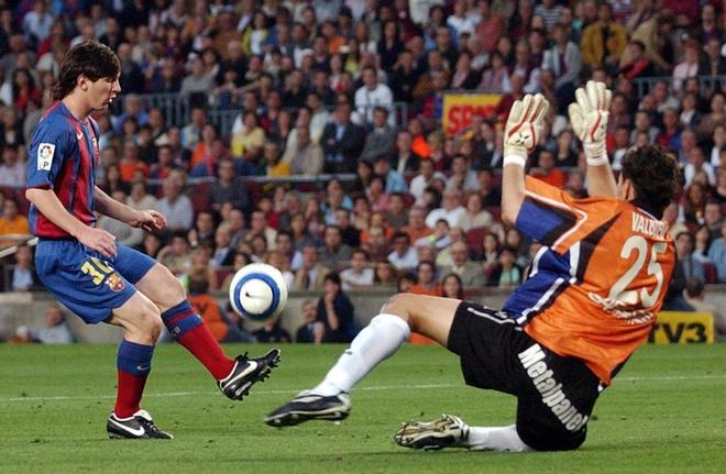 15 años del primer gol de Messi con el Barça