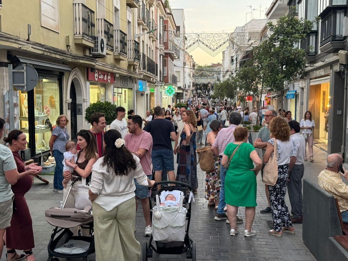 Noche de Compras en el comercio de Montilla
