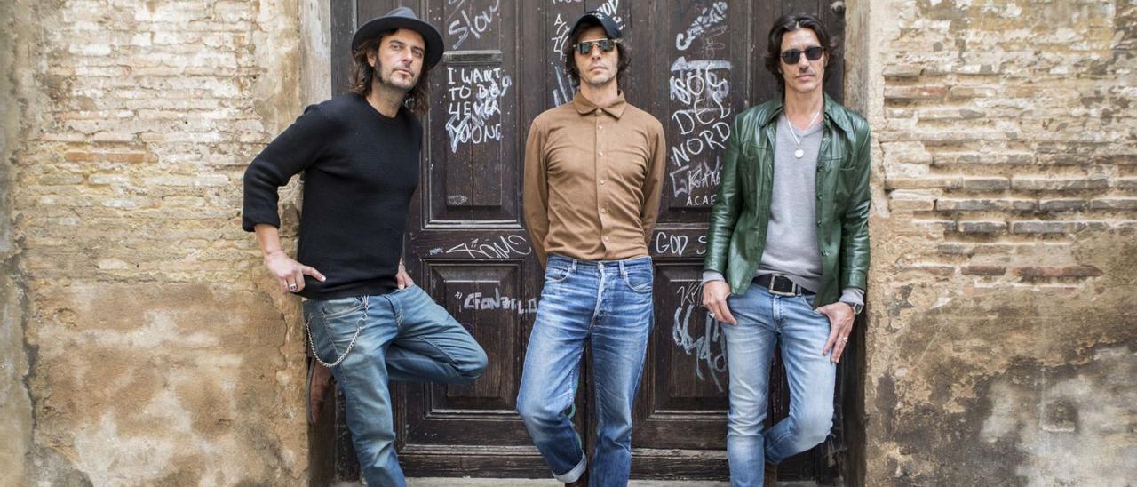 Soni, Miguel Ángel y Josemán presentan «Royal Cantina». | FERNANDO BUSTAMANTE