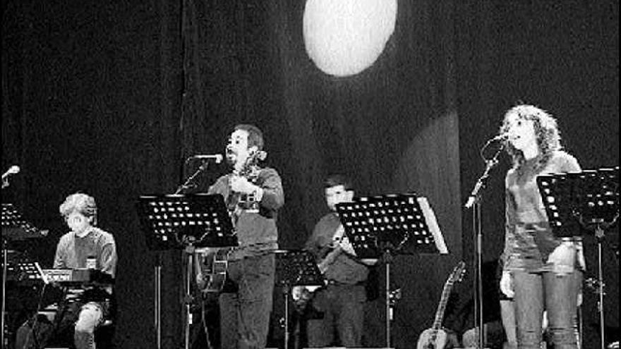 El concierto de Rafael Lorenzo en el que se homenajeó la visita, hace 75 años, de Federico García Lorca.