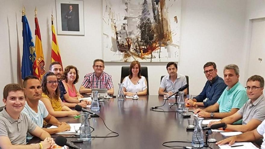 La cúpula de Cs apoya el pacto con el PSOE en Xixona pese a la salida de dos ediles