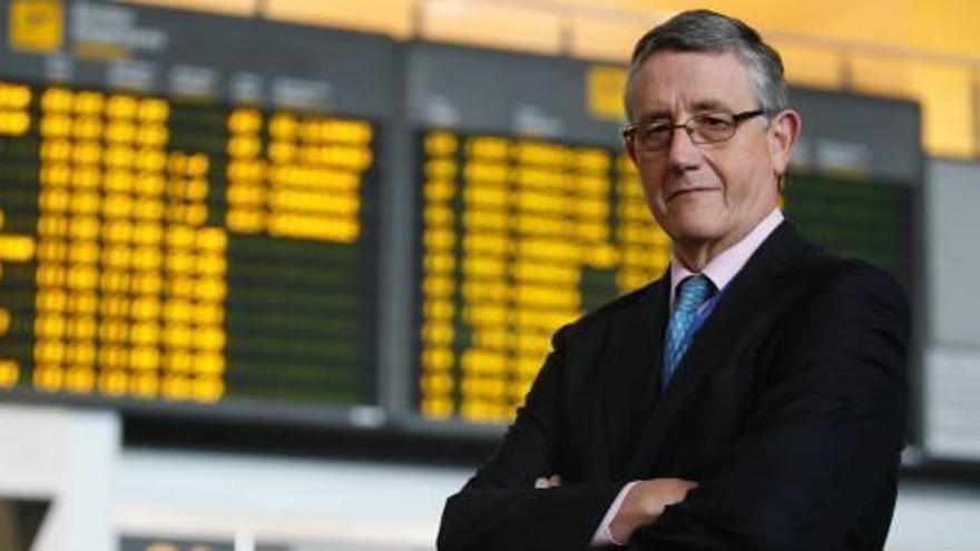 Manises crece un 10% en 2015 y Ryanair ya mueve a un tercio de los pasajeros