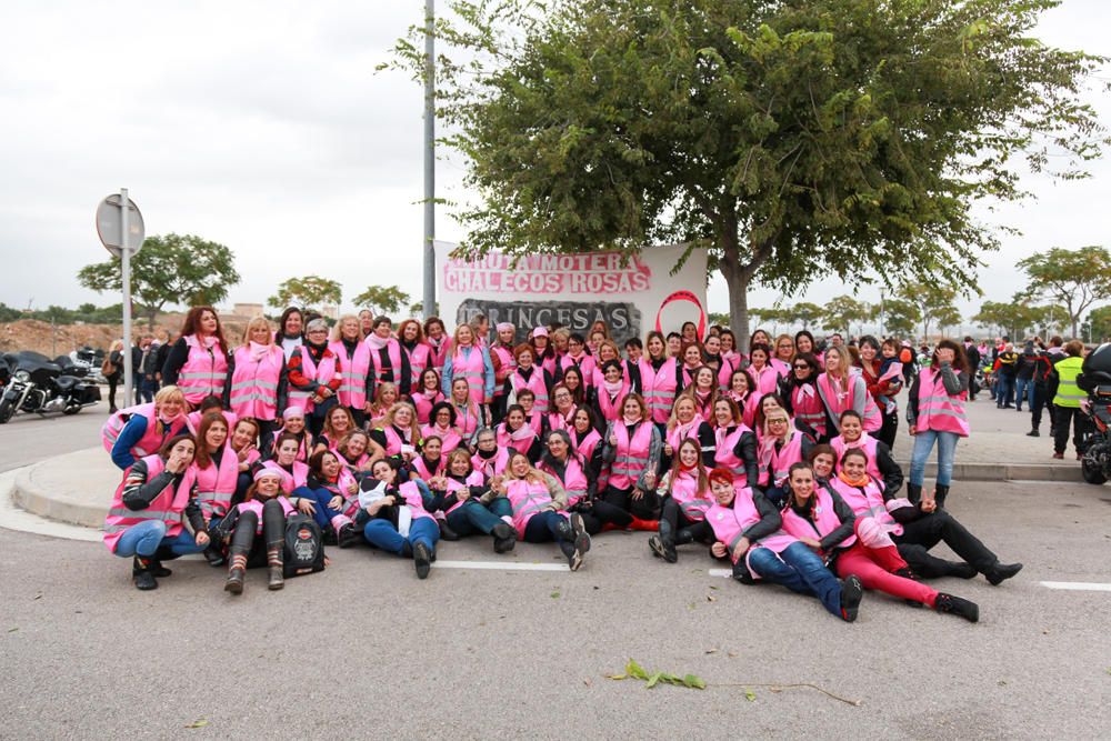 Ruta Motera "Chalecos rosas" contra el cáncer