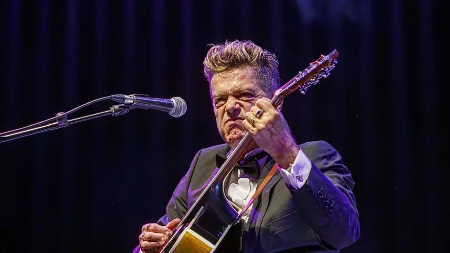Vídeo | Santiago Auserón presenta su nuevo proyecto musical en Cáceres