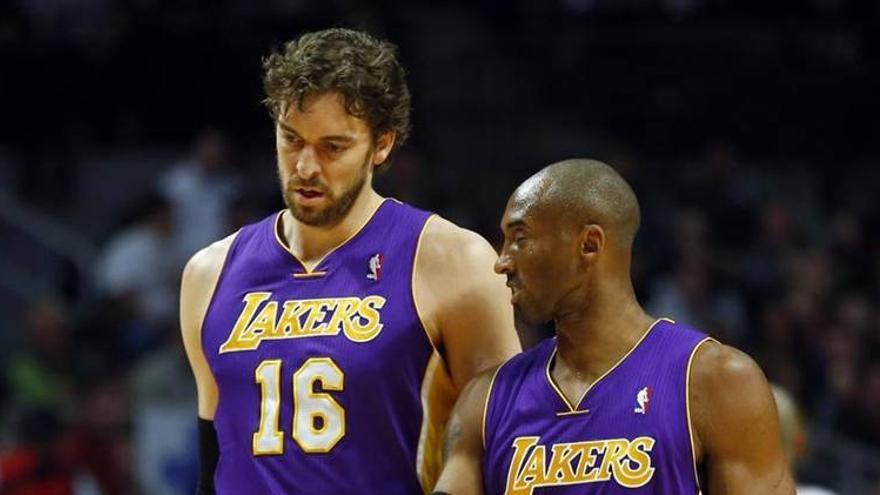 D&#039;Antoni cree que Gasol y Bryant estarán listos para volver el viernes