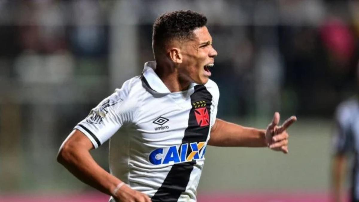 Paulinho, en el Vasco da Gama