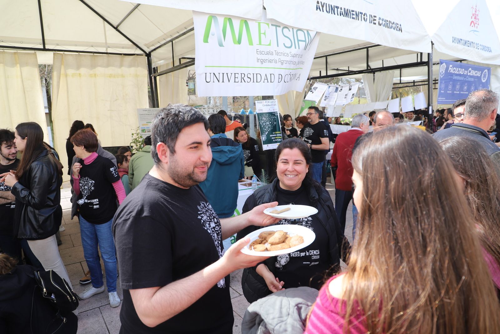 Córdoba se da un "Paseo por la ciencia"