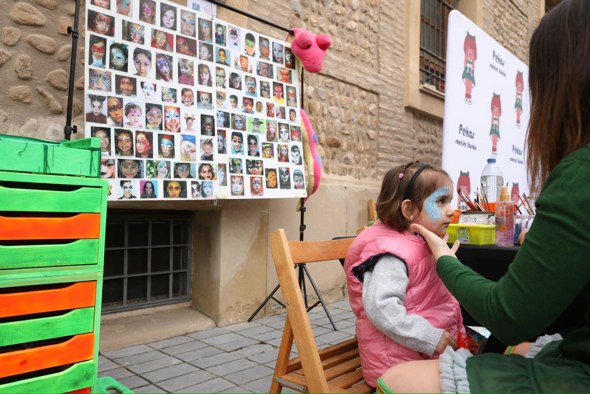 En imágenes | Los niños 'toman' los jardines del Pignatelli por el Día de las Familias