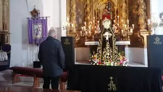 Toro “vela” a la Virgen de la Soledad