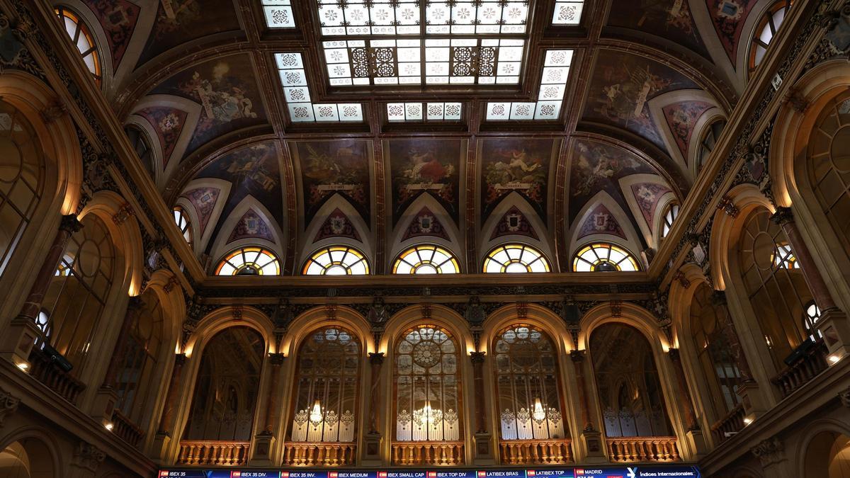 El interior del Palacio de la Bolsa.