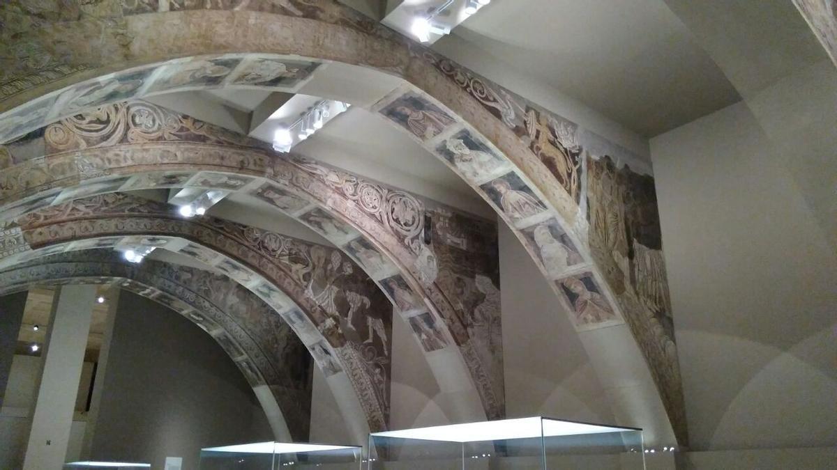 Pinturas murales altoaragonesas en el MNAC