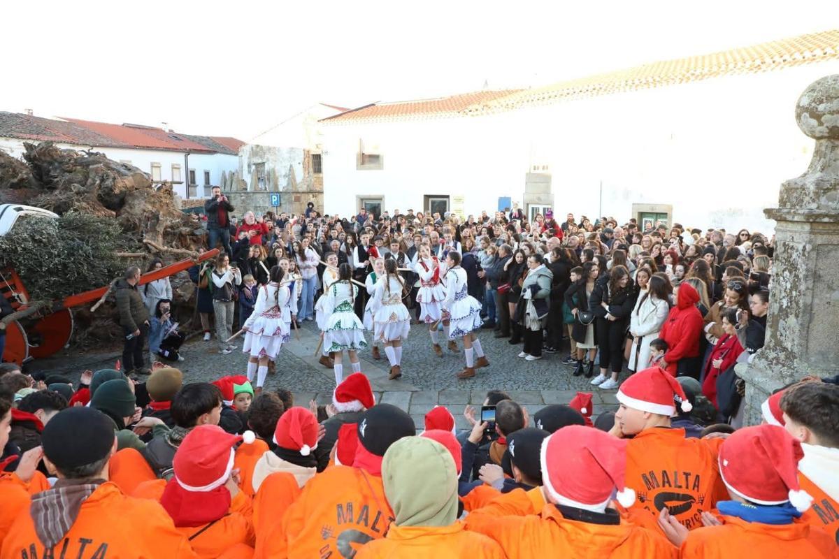 Fiesta de las "Hogueras del Gallo" en Miranda do Douro
