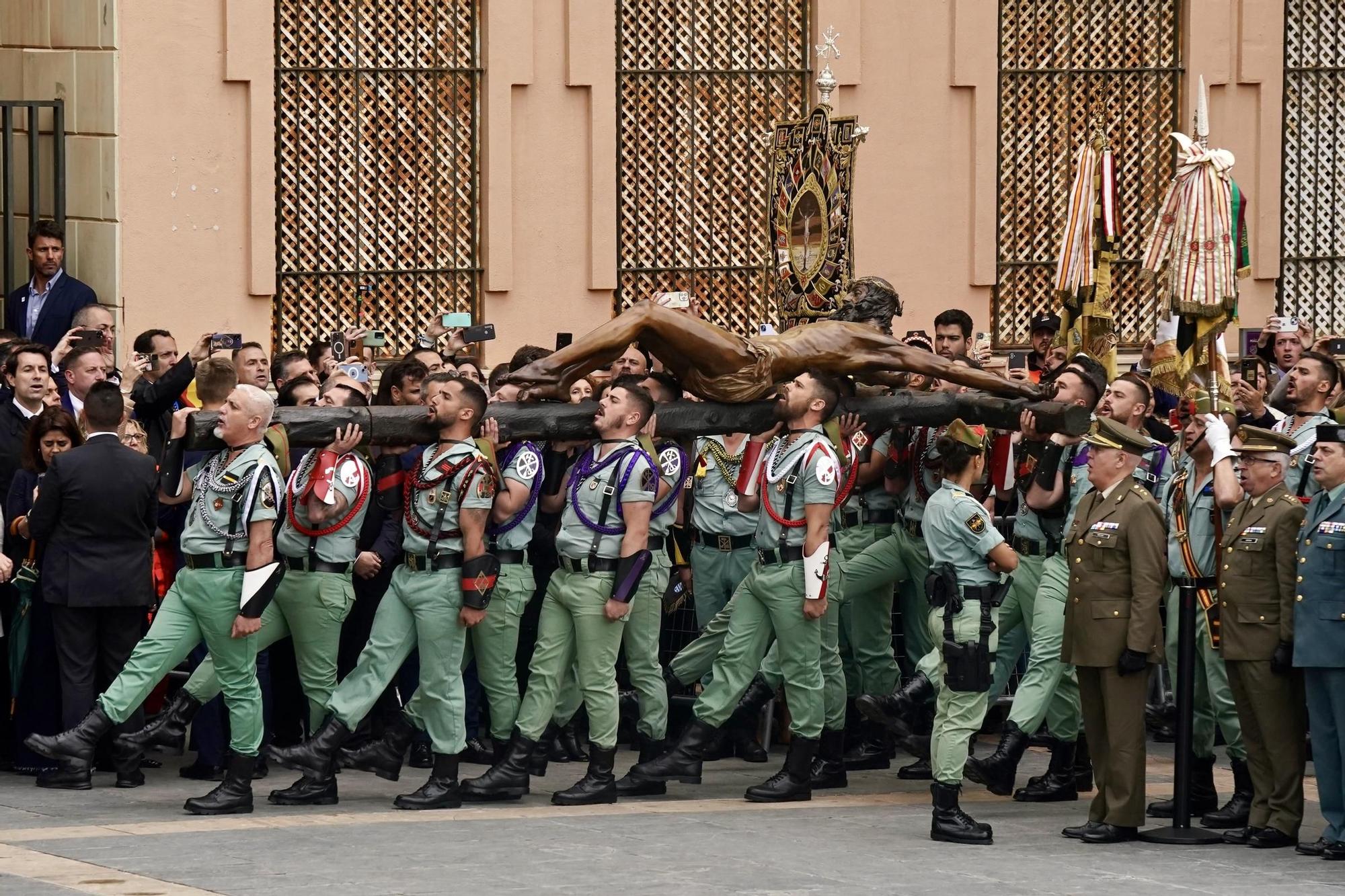 El traslado de la Legión del Cristo de la Buena Muerte de Mena, en imágenes