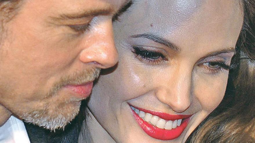 Brad Pitt y Angelina Jolie se casan