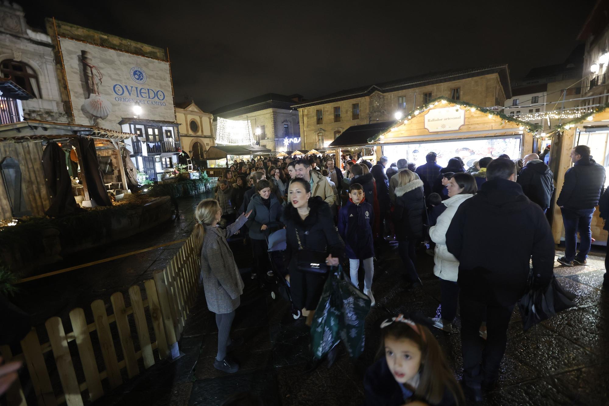 EN IMÁGENES: Ambiente navideño en Oviedo