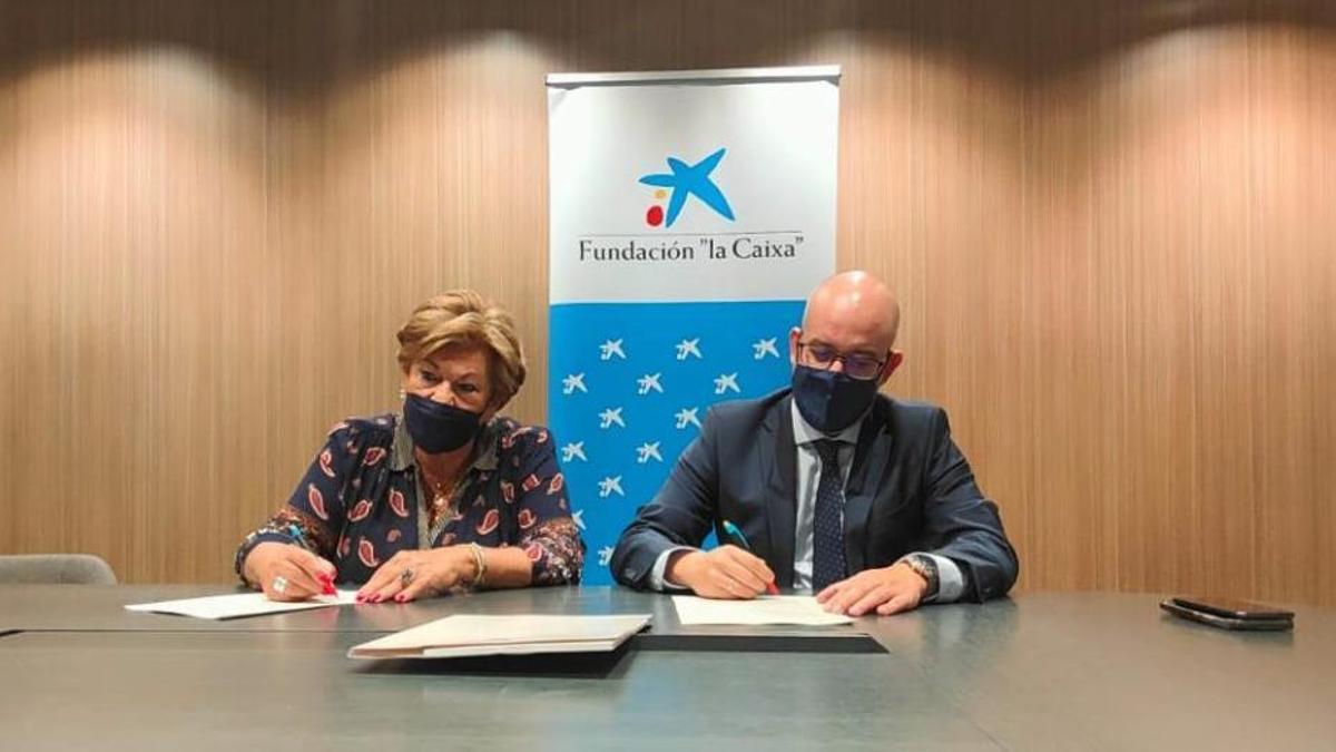 Firma del convenio.