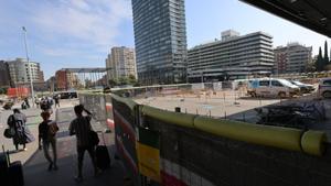 Barcelona reformarà el 2027 l’estació d’autobusos de Sants, afectada per les obres d’Adif