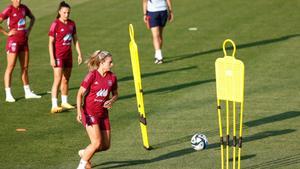 Alexia Putellas durante el entrenamiento de la selección española femenina de fútbol en Las Rozas