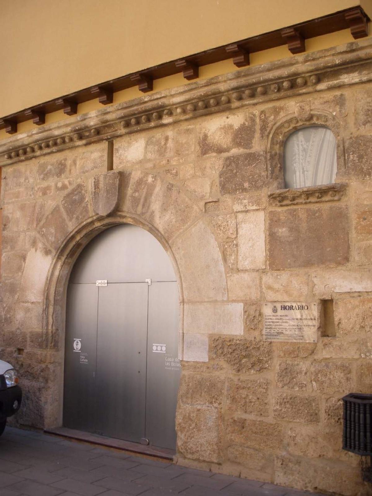 Casa de las Bolas