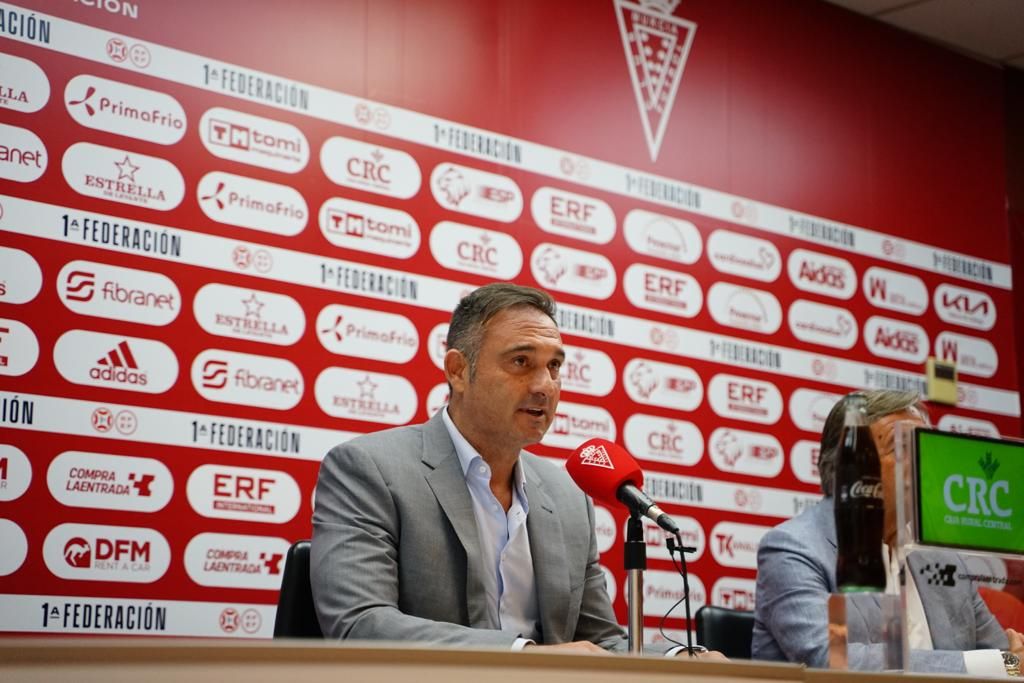 El Real Murcia ante un final de mercado en el que todo puede